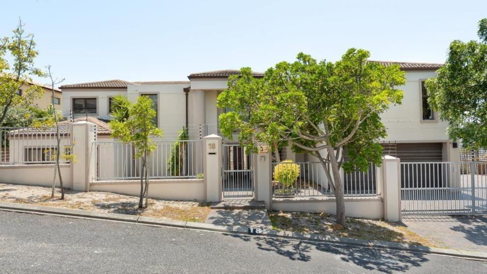 Harbour Close Boutique Villa Cidade Do Cabo Exterior foto